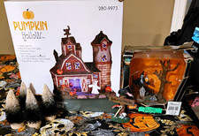 Spooky Town/pumpkin Halloween Lot