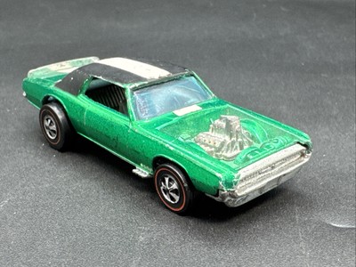 1969 Hot Wheels Original Redlines GREEN TNT BIRD HK Base black interior RLs