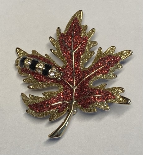 Vintage glitzernde Herbst Ahornblatt Raupe goldfarbene Brosche Anstecknadel Kostüm - Bild 1 von 2