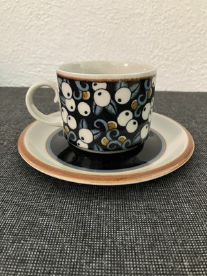 Arabia of Finland Taika Tasse & Untertasse B