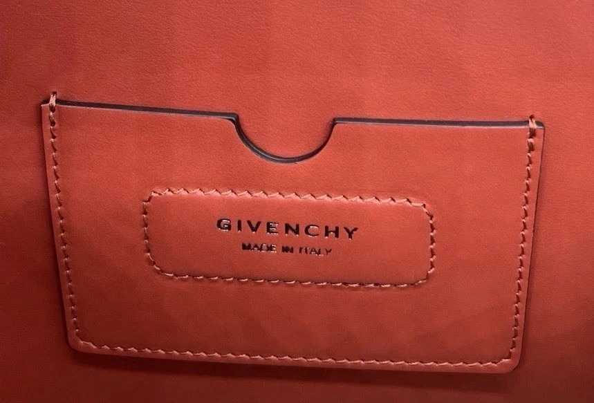 Authentic NWT Givenchy Antigona Soft Medium Croc-Embossed Leather Bag Paprika image 10