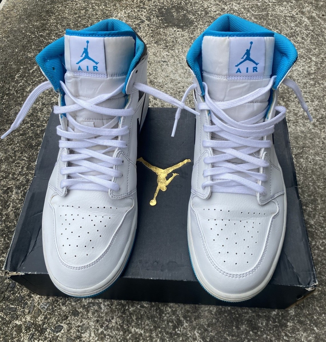 Jordan Air Jordan 1 Retro Mid Legend Blue White Patent Leather