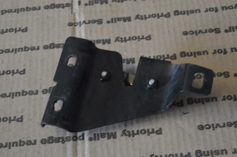 Jaguar XKR XK8 2000 2001 2002 CAPÓ IZQUIERDO CIERRE DE BLOQUEO Foto 2 de 4