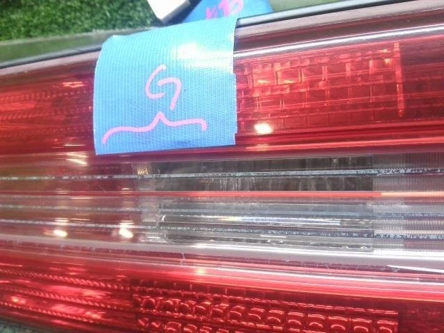 TOYOTA Mark II GX100 Lámpara Acabadora Izquierda Derecha Región Fría Trasera Niebla 22-250 Foto 3 de 4