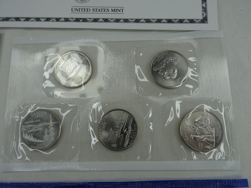 (3) 2005 P & D US Mint Uncirculated Sets 66 Coins OGP Original Envelopes BU - Picture 4 of 12