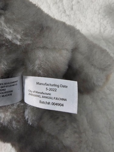 The Petting Zoo 2022 Wild Gray Wolf Stuffed Plush Toy So Soft 8" Bean Bag - Picture 12 of 12