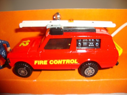 MATCHBOX SPEED KINGS K-64 FIRE CONTROL RANGE ROVER - VN MINT in original BOX - Picture 8 of 12