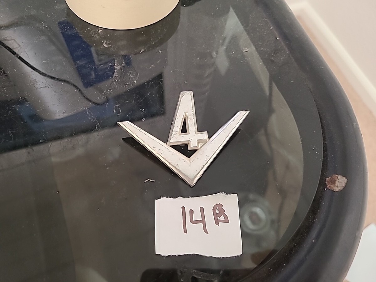 saab96様 確認用 1967-1969 Saab 96 V4 Emblem BIN 14B | Genuine OEM | Vintage