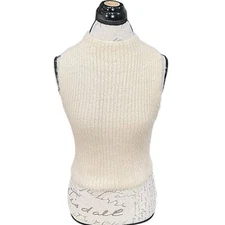 Zara Sweater Sz Medium Cropped Fuzzy Cozycore Soft Minimalist Minimal Neutral 