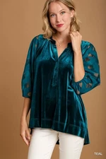 NWT Elegant Teal Umgee Velvet Top with Sheer Puff Sleeves Great for the Holidays