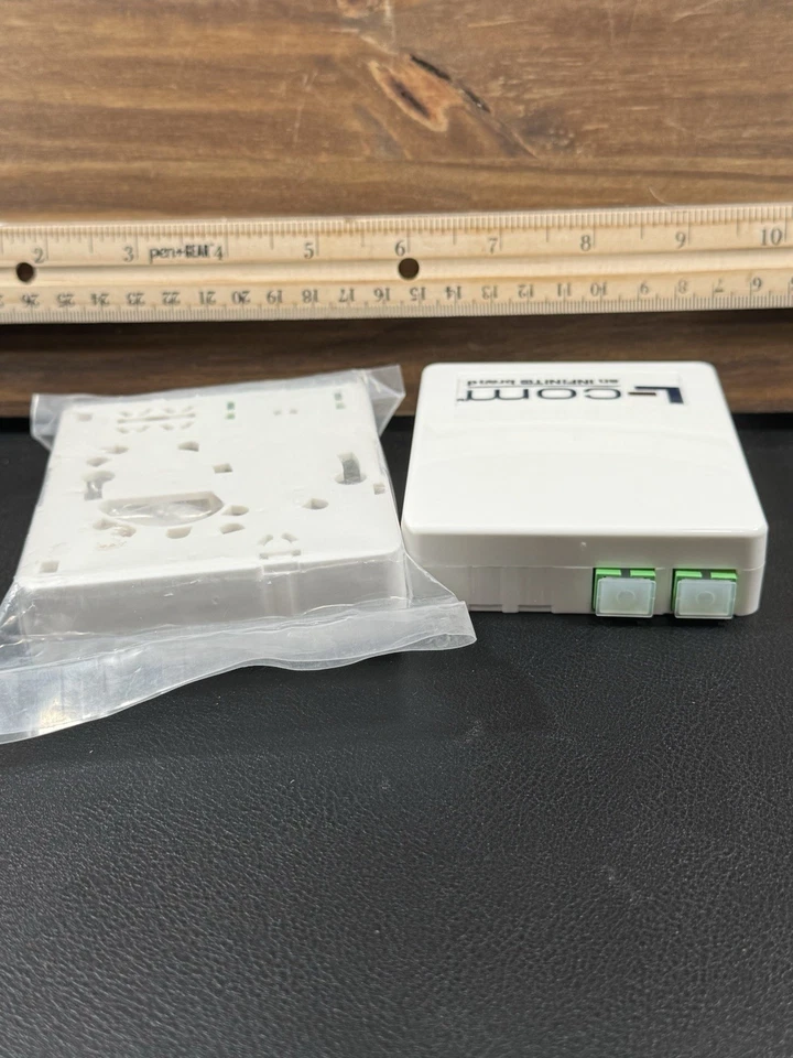 (2) L-Com LCFTB-E-SCA Fiber Termination Box SC/APC Wall Mount Enclosures In Pack - Image 4 of 4