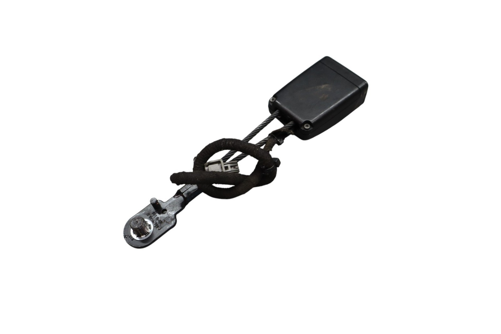 Maserati Ghibli 2014-2022 Front Left Seat belt buckle