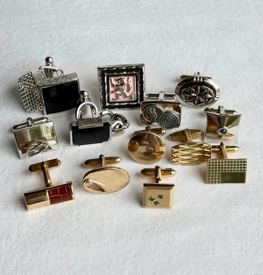 13 Vintage Single Cufflinks ca.1960s, Swank, Hickok, Anson, Foster, Wrap-arounds