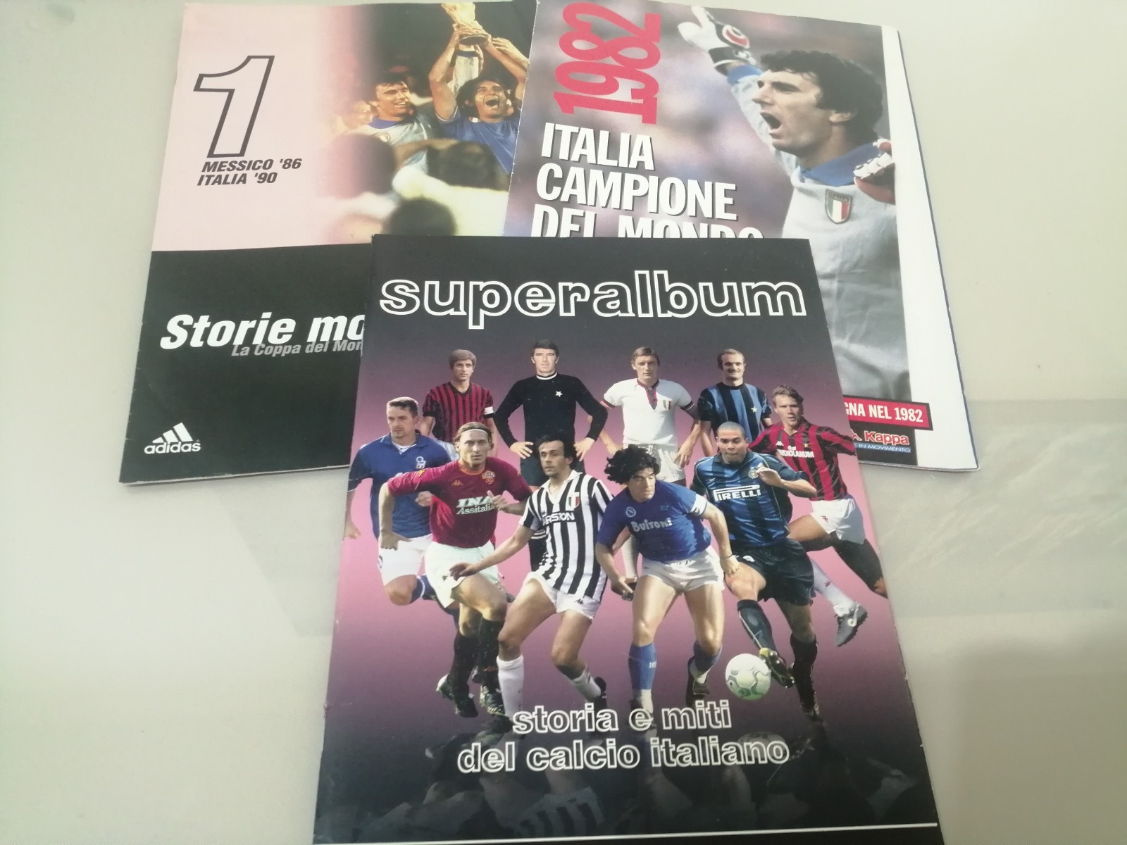 Lotto 3 album figurine Super album - Storie Mondiale - Italia Campione Rif. A282