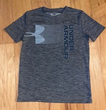UNDER ARMOUR BOYS DARK GRAY ATHLETIC TEE SHIRT SIZE M EXCELLENT COND LD4