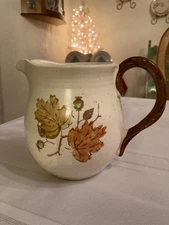 Metlox Poppytrail Woodland Gold Pitcher Appr. 7.75" x 5.5" x 5.8"