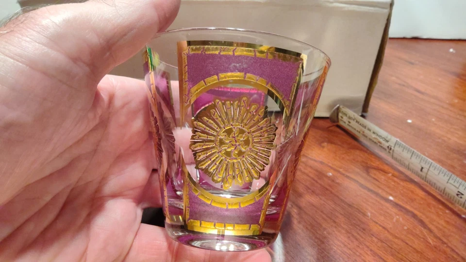 Set of 5 Culver Amethyst Sunburst 3 1/2" Tall Whiskey Glasses - Image 3 of 4