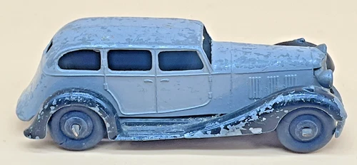 Dinky Toys No.30c Daimler Saloon 1946–47 Post-War Type 3 Chassis Diecast