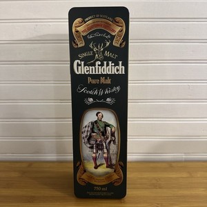 Glenfiddich Scotch Whisky Tin - Clans of the Scottish Highlands Macpherson EMPTY