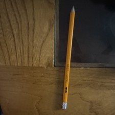 Pls buy this pencil tell ishowspeed  to buy this pencil.
