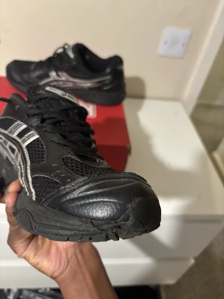 ASICS Gel Kayano 14, photo 2 of 5