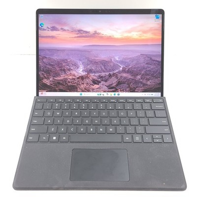 Microsoft Surface Pro 9 2038 - 13'' - i7-1255U 16GB RAM 256GB SSD - GRADE A