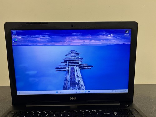Dell Latitude 3590 Laptop i3 7th Gen 2.3GHz CPU 8GB 250GB SSD PSU Win 10 - Picture 8 of 14