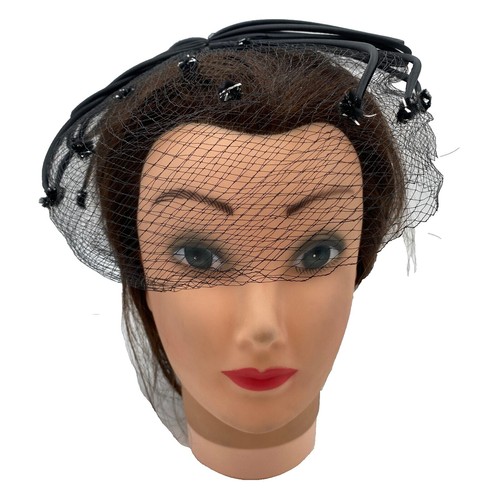 Rare VTG 60s Black Ribbon Mesh Fascinator Hat With Ruffled Bow Design Lightweigh Rare VTG 60s Black Ribbon Mesh Fascinator Hat With Ruffled  main image 3