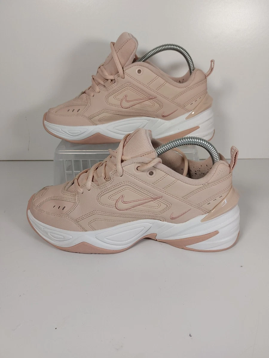 Nike pink sales chunky trainers