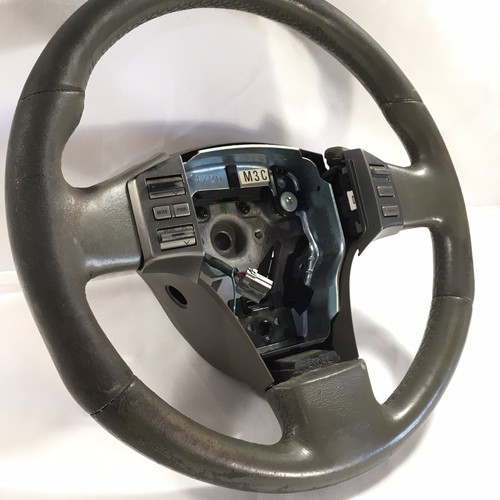 05-07 Infiniti G35 Coupe OEM Steering Wheel w/ Radio Cruise Controls - Picture 3 of 12