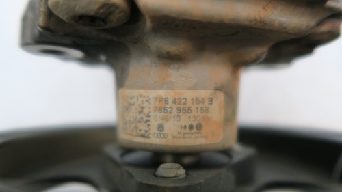 2011-2017 Volkswagen Touareg OEM 3.6L Engine Left Front Power Steering Pump - Picture 8 of 9