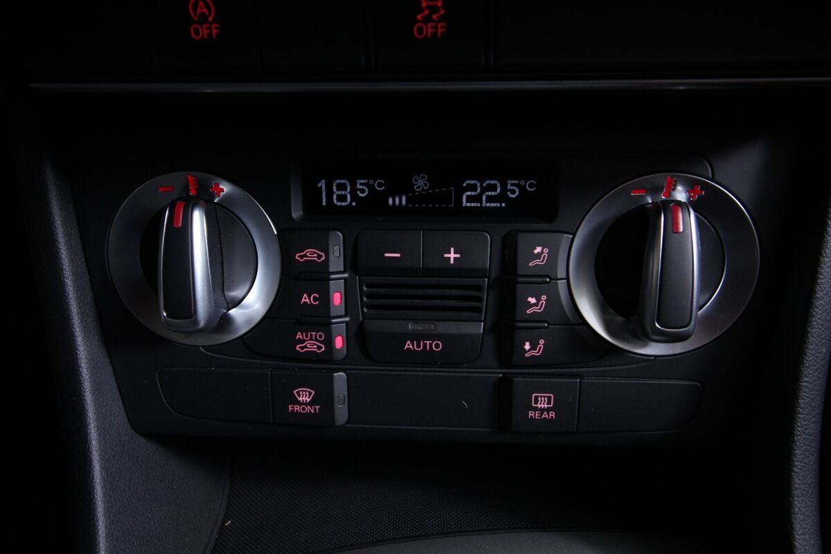 Audi Q3 2,0 TDi 140