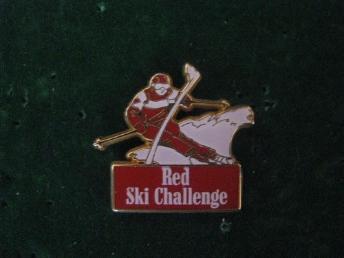 Broche Pin's CHAMROUSSE J.O Grenoble 1968 - Ski - Arthus Bertrand - État Neuf