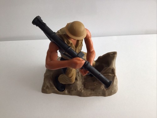 VINTAGE MATTEL 1974 EROI IN AZIONE EROI IN AZIONE SOLDATO BRITANNICO TOM BAZOOKA - Foto 6 di 17
