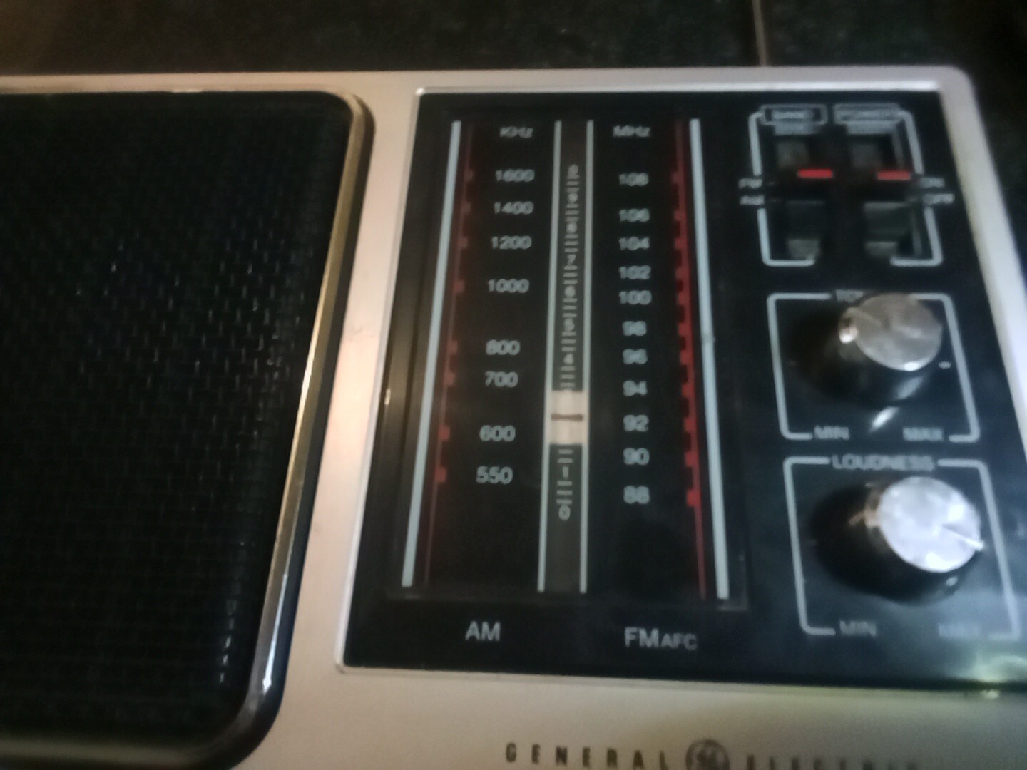vintage-general-electric-am-fm-radio-model-7-2857a-tested-w-antenna