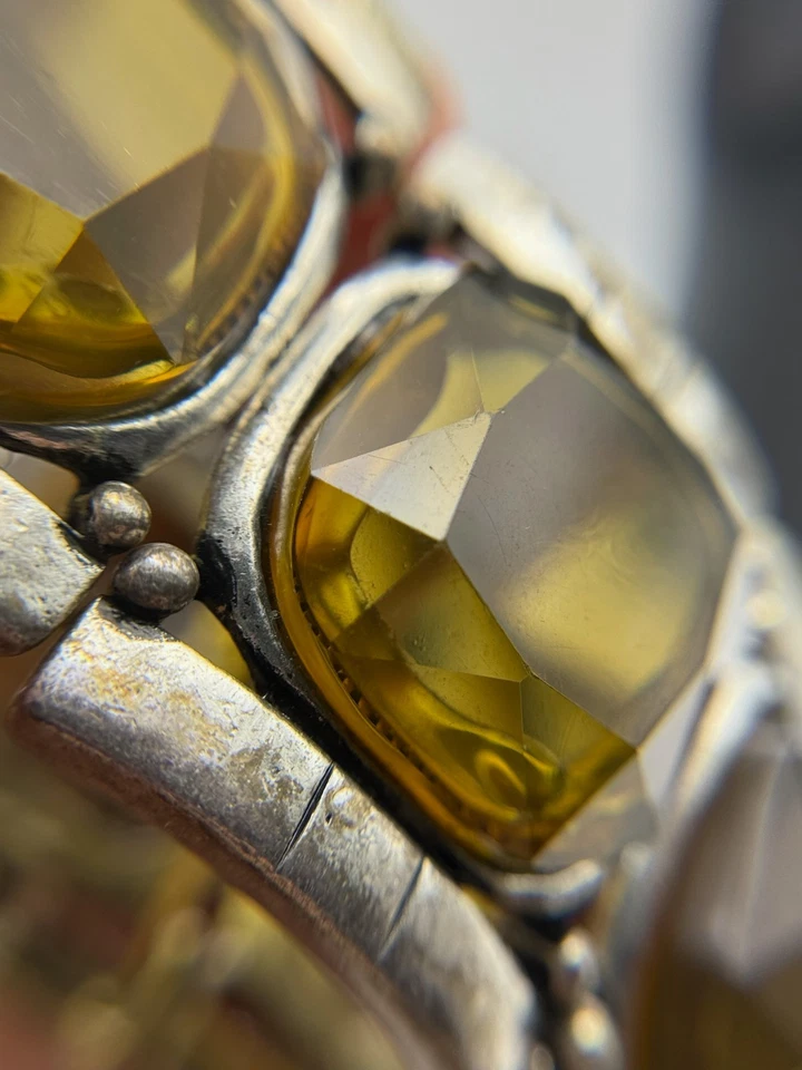 Vintage Chunky Square Grass Green Stretch Cuff Bracelet Statement Jewelry 7'' - Image 3 of 4