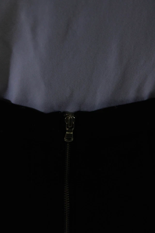 Saia Midi Club Monaco Feminina Estampa Animal Em Relevo Traseira com Zíper Preta Tamanho 2 - Imagem 4 de 4