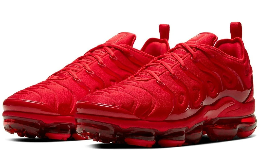 NIKE AIR VAPORMAX PLUS TRIPLE RED CW6973-600 MEN' S SIZE 10.5 FAST