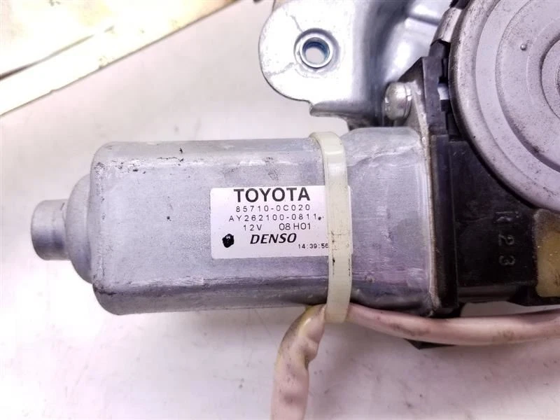 01-07 REGULADOR VENTANA PUERTA TRASERA LADO CONDUCTOR TOYOTA SEQUOIA SR5 Foto 3 de 4