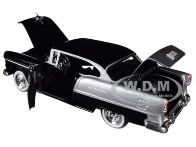 1955 CHEVROLET BEL AIR BLACK & SILVER 1/24 DIECAST MODEL CAR BY