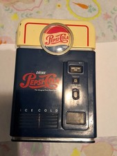 PepsiCo vintage 1996 "Banque trieuse de pièces distributeur automatique Pepsi-Cola" (7" de haut)
