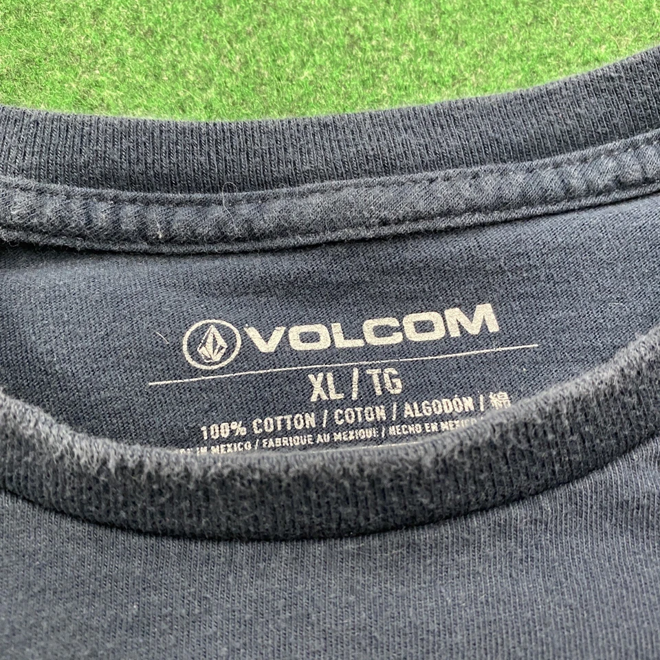 Vintage Volcom Shirt Mens XL Blue 90S Y2K Skate Skateboarding Grunge Emo Tee - Image 3 of 4