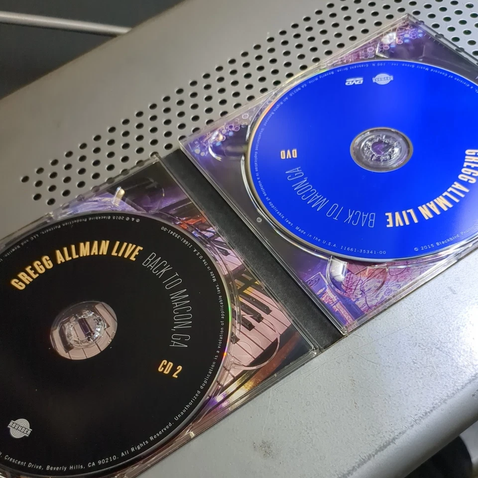 GREGG ALLMAN - Gregg Allman Live: Back To Macon, Ga 3 CD - Live Foto 4 de 4