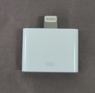 GENUINE OEM Apple Lightning (8 pin) 30-pin Adapter - MD823AM/A - A1468 - NEW  