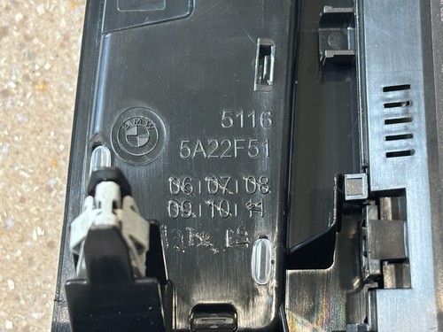 Ladegerät BMW U11 U12 U10 Kabelloses Ladegerät Wireless Charger 5A22F51 - Picture 3 of 17