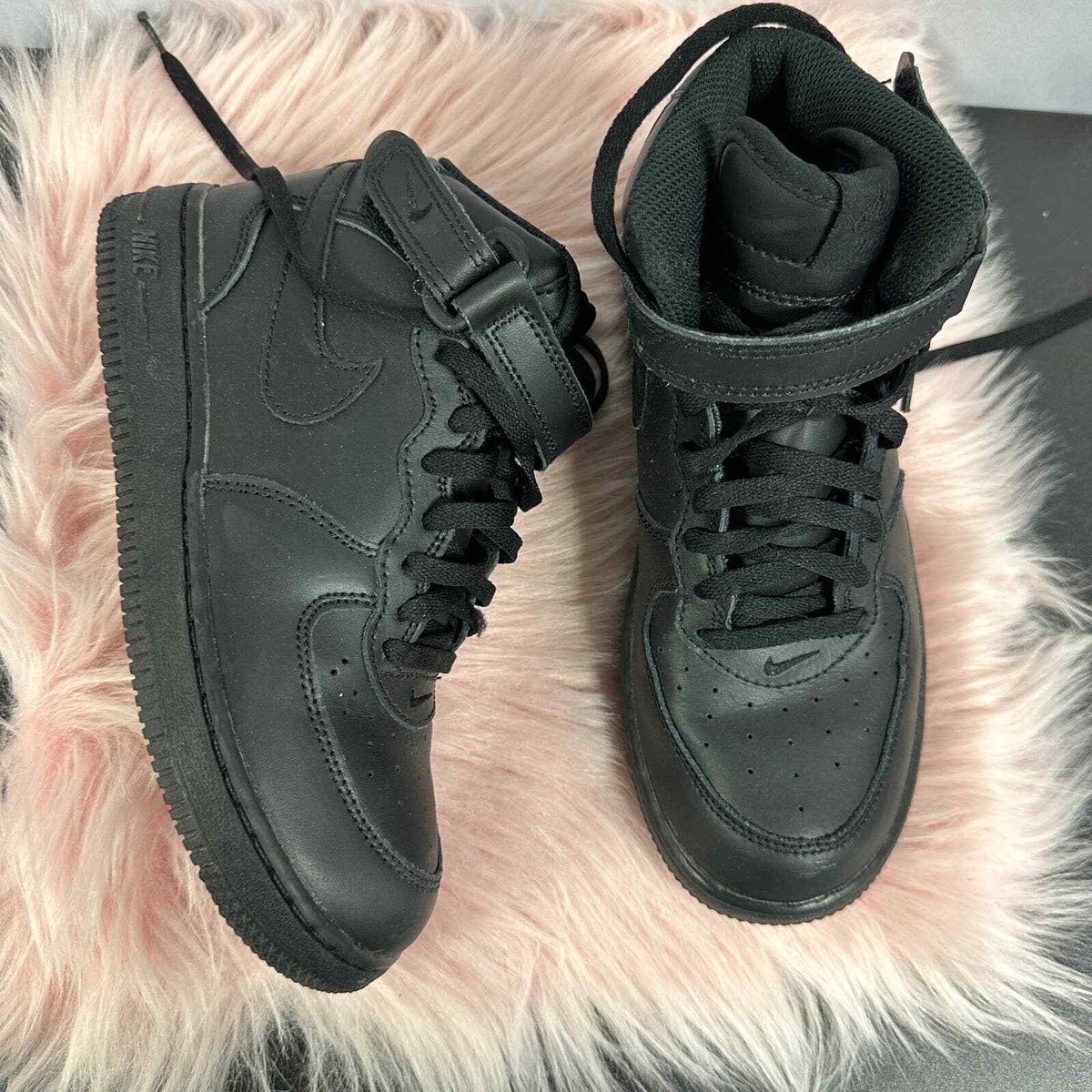 Size 3 (PS) - Nike Air Force 1 x Stussy Mid Black for sale