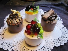 FAKE FRENCH CAKES ARTIFICIAL