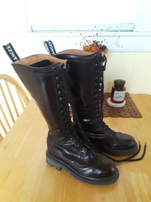 john fluevog angel boots