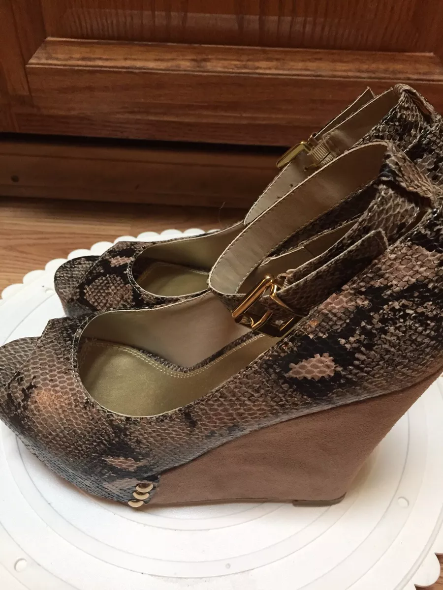 Shoedazzle wedge store heels