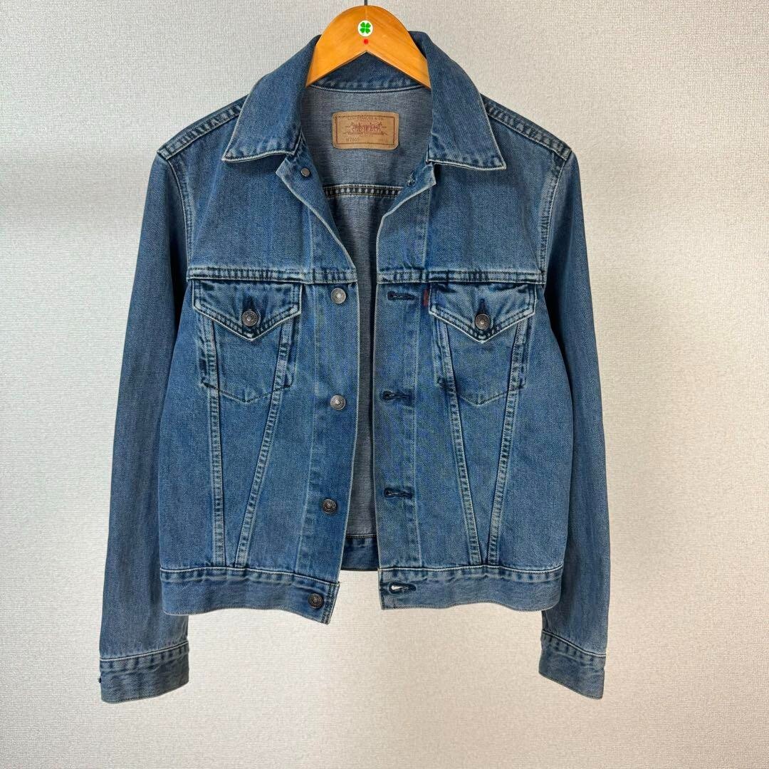 Rare 90s Levi's W7505 Denim Jacket American Casual